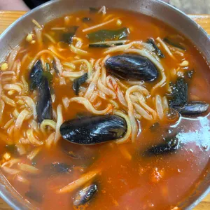 이조칼국수 대표 사진