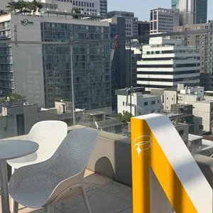 셀렉티드 닉스 대표 사진