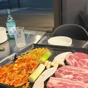 석촌한돈가든 사진 1