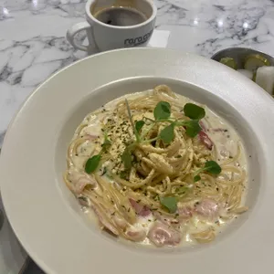 라라코스트 사진