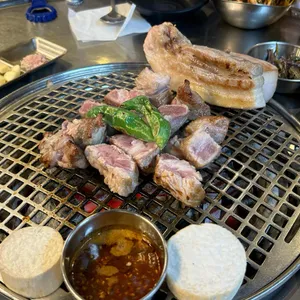 도돈 협재흑돼지 사진 1