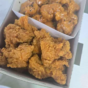 자담치킨 사진