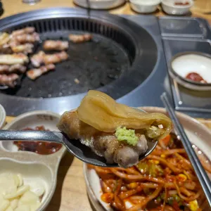 맛찬들왕소금구이 대표 사진