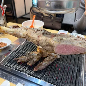 딩호양육관 대표 사진