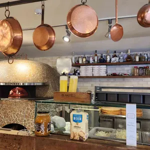 디마떼오 대표 사진