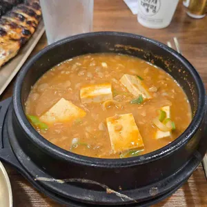 맷돌로만 대표 사진
