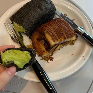 빵 한모금 대표 사진