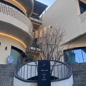 카페 레이아웃 사진 1