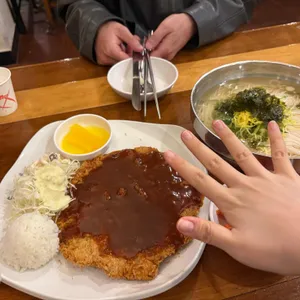 돈까스잔치 사진 1