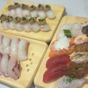 동백꽃초밥 사진