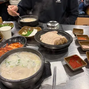수변최고돼지국밥 사진