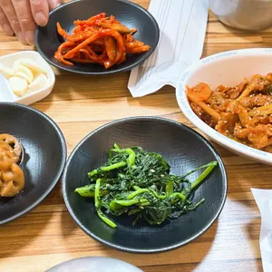 윤식당 대표 사진