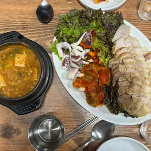 이조보쌈 사진 1