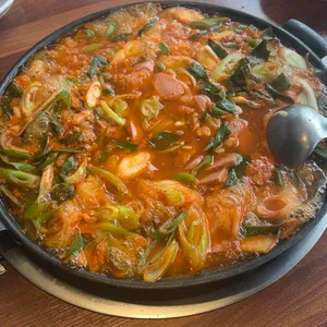 송자매 진미부대찌개 사진 1