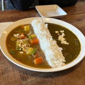 톰톰카레 사진