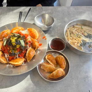 태산만두 사진