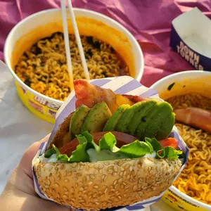 다운타우너 대표 사진