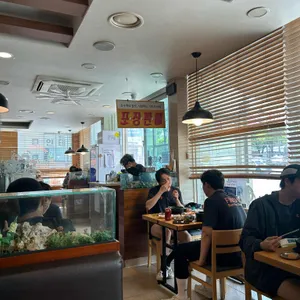 돈수백 대표 사진