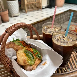 카페 웨더 대표 사진