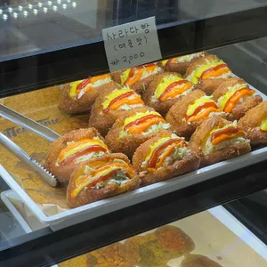 빛고을울금찹쌀꽈배기 리뷰 사진