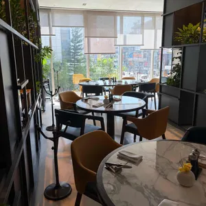 안다즈서울강남 조각보 대표 사진