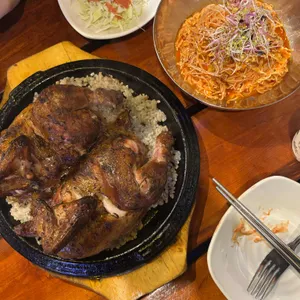 밤을잊은 누룽지통닭 사진