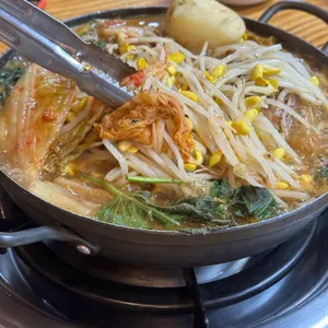황토김치감자탕 사진 1