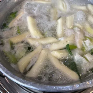 진옥화할매 원조 닭한마리 사진