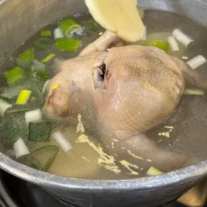 진옥화할매 원조 닭한마리 사진