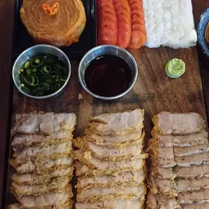래인 사진 1