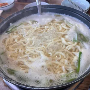 홍두깨즉석칼국수 대표 사진