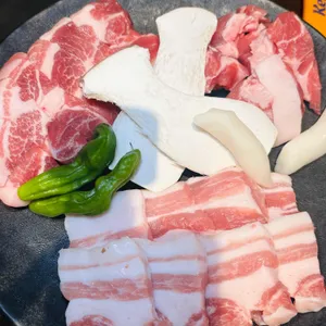 육식도원 대표 사진