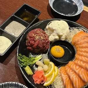 도쿄밤 대표 사진