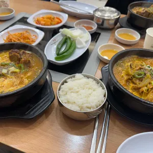 예솔 감자탕 대표 사진