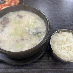서울볼살순대국수구레허파 사진 1