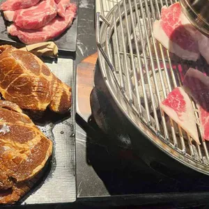 윤슬 숯불구이 대표 사진