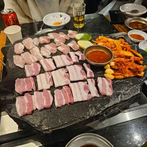 석암생소금구이 사진