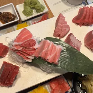 미인참치 사진