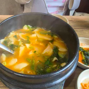 서삼능보리밥 대표 사진