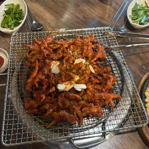 애리꼼닭발 사진 1