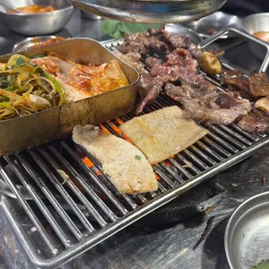 봉일천돼지부속 사진 1