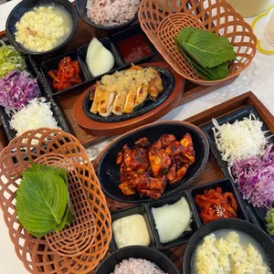 쌈마이 닭쌈밥 사진