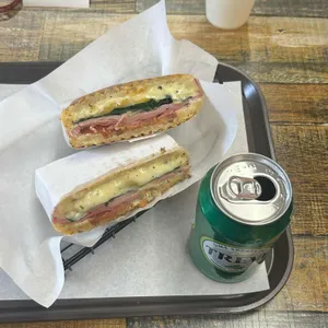 델리노쉬 사진 1