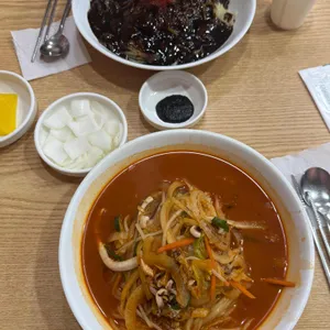 가야성 대표 사진