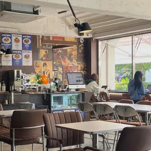 위틸리 대표 사진