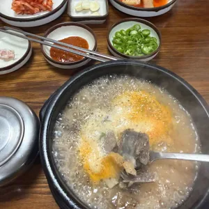 산돌순대국 사진 1