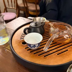 반짝반짝 빛나는 대표 사진