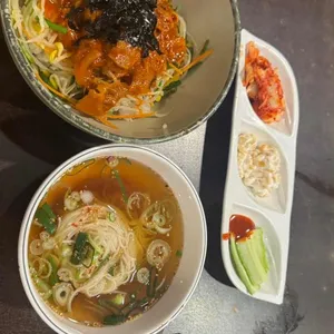 봉주르정식 사진 1