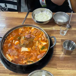 신서방부대찌개 사진
