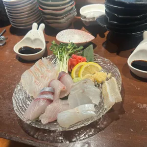 이자카야준 사진